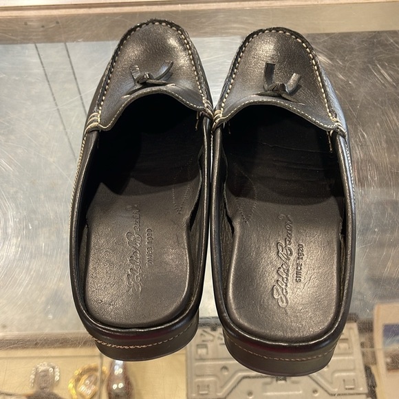 Eddie Bauer Leather mule shoes women’s size 6M Navy Blue Great preowned shape - Picture 6 of 16